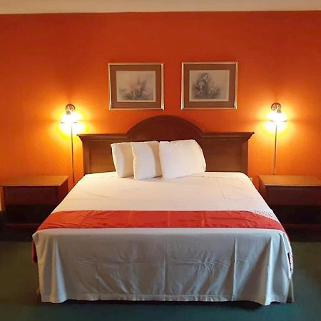 Super Value Inn Valdosta Zewnętrze zdjęcie